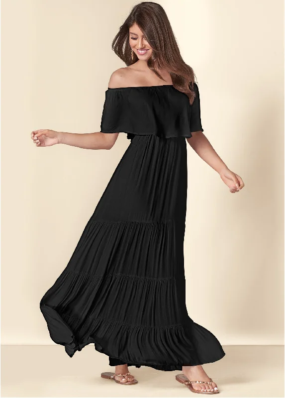 Plus size empire - waist maternity - friendly dressTiered Maxi Dress - Black