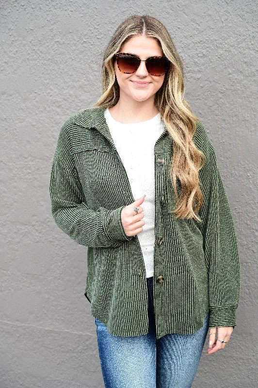 Lace - Trimmed Women Long Sleeve Top for an Elegant LookOLLIE OVERSIZED CRISP BUTTON JACKET S-XL Lace - Trimmed Women Long Sleeve Top for an Elegant LookOLLIE OVERSIZED CRISP BUTTON JACKET S-XL