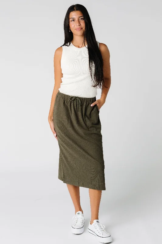 Midi dresses with embroidered accents for a unique and detailed design Brass & Roe Ribbed Drawstring Pocket Skirt - Olive Midi dresses with embroidered accents for a unique and detailed design Brass & Roe Ribbed Drawstring Pocket Skirt - Olive