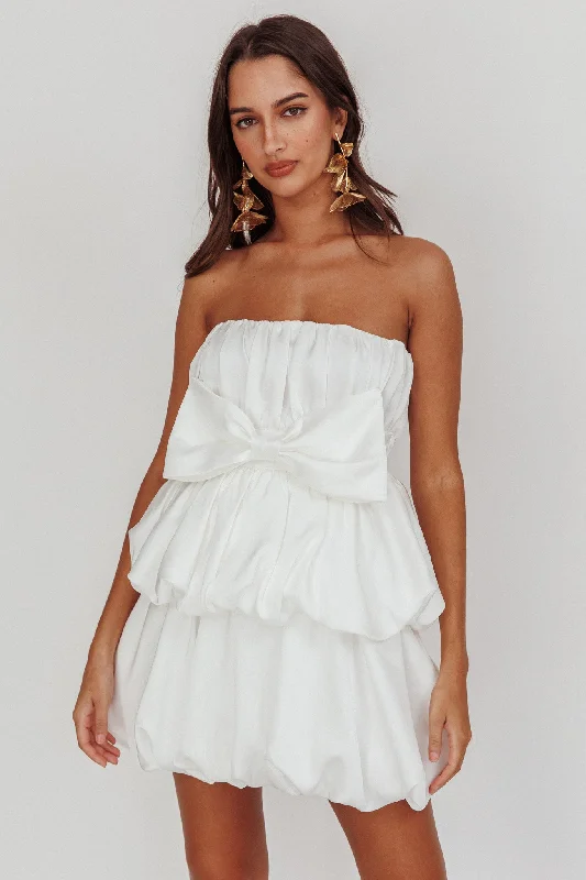 Mini dresses with high - low hems for a modern twist Carmelita Tiered Bubble Bow Mini Dress Off White Mini dresses with high - low hems for a modern twist Carmelita Tiered Bubble Bow Mini Dress Off White