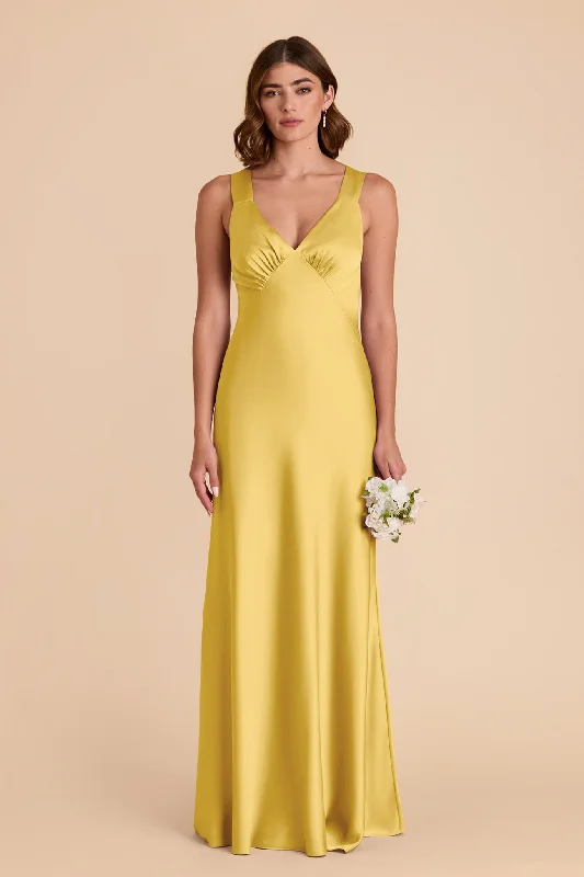 Maternity dress for a baby's first train journey Veronica Matte Satin Dress - Sunflower Yellow Maternity dress for a baby's first train journey Veronica Matte Satin Dress - Sunflower Yellow
