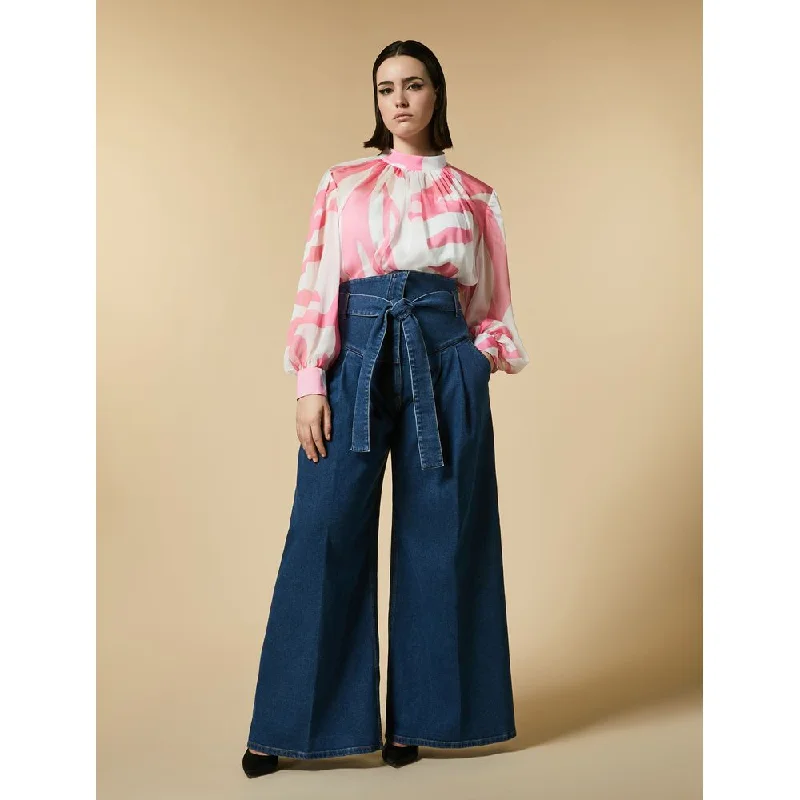 Women's Denim - Look Tight Trousers in Light Blue for a Casual and Versatile OptionIMMAGINE Women's Denim - Look Tight Trousers in Light Blue for a Casual and Versatile OptionIMMAGINE