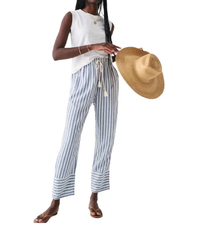 Women's Seamless Compression Tight Trousers in Gray for Fitness and Yoga SessionsPacific Beach Linen Pants In Blue Lucy Stripe Women's Seamless Compression Tight Trousers in Gray for Fitness and Yoga SessionsPacific Beach Linen Pants In Blue Lucy Stripe