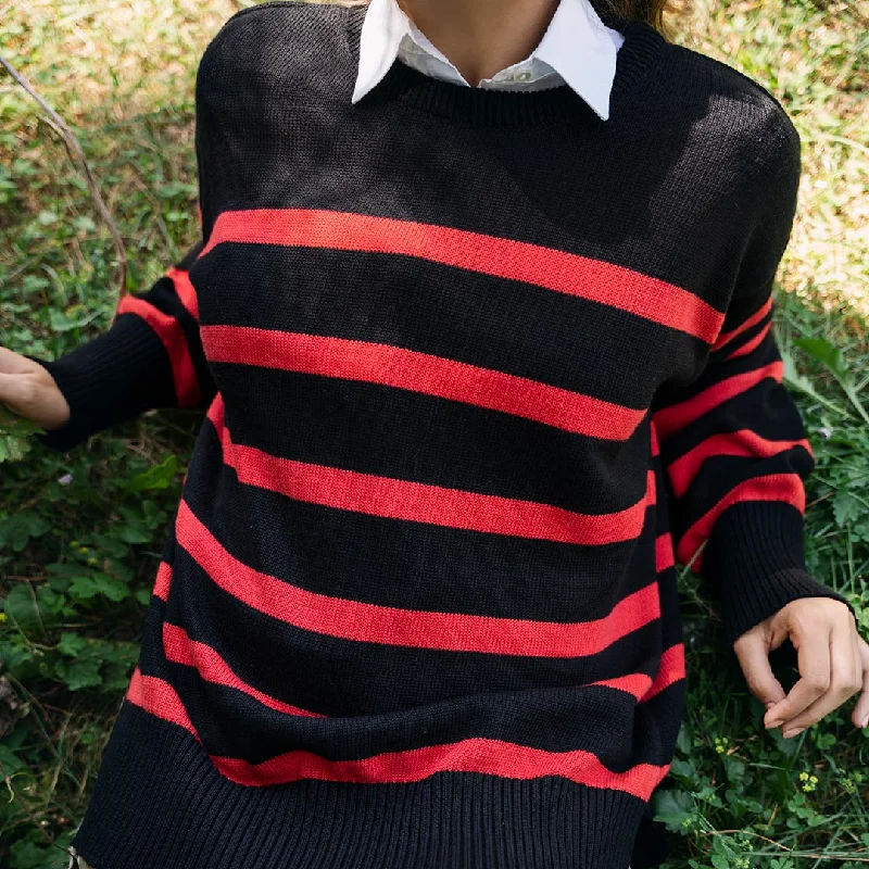 V - Neck Women's Ribbed Wool Sweaters for FallTurtleneck Women Sweater for a Classic and Elegant StyleBlack Striper Knitted Sweater PW4809 V - Neck Women's Ribbed Wool Sweaters for FallTurtleneck Women Sweater for a Classic and Elegant StyleBlack Striper Knitted Sweater PW4809