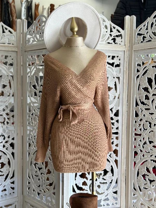 Ruffled Women Dress with Multiple Layers for a Playful and Girly StyleCamel Brown Wrapped Sweater Dress with Belt Ruffled Women Dress with Multiple Layers for a Playful and Girly StyleCamel Brown Wrapped Sweater Dress with Belt