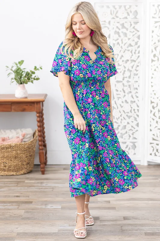 Shift Women Dress with a Simple and Classic Design for Everyday WearNavy Floral Notch Neck Short Sleeve Dress Shift Women Dress with a Simple and Classic Design for Everyday WearNavy Floral Notch Neck Short Sleeve Dress