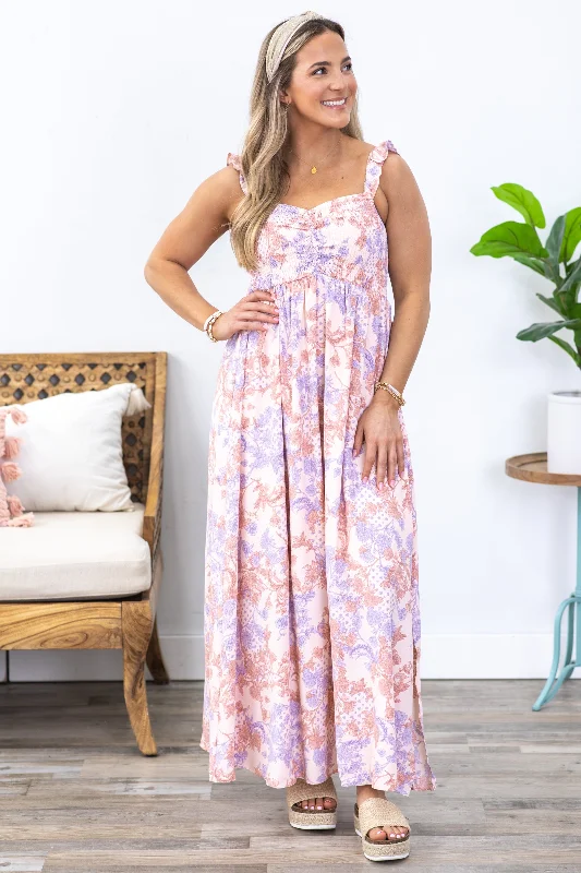 Sheath Women Dress with a Tailored Fit for a Professional LookPeach Paisley Floral Smocked Maxi Dress Sheath Women Dress with a Tailored Fit for a Professional LookPeach Paisley Floral Smocked Maxi Dress