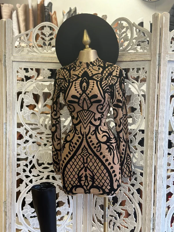 Printed Abstract Women Dress for a Modern and Artistic AppealSequin Design Mini Dress Printed Abstract Women Dress for a Modern and Artistic AppealSequin Design Mini Dress