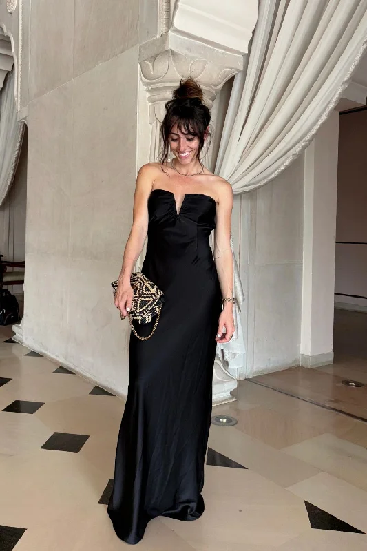 Ruffled Women Dress with Multiple Layers for a Playful and Girly StyleValeria Black Strapless Satin Maxi Dress Ruffled Women Dress with Multiple Layers for a Playful and Girly StyleValeria Black Strapless Satin Maxi Dress