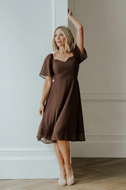 Off - the - Shoulder Women Dress for a Romantic and Feminine LookColette Sweetheart Midi Dress | Espresso Off - the - Shoulder Women Dress for a Romantic and Feminine LookColette Sweetheart Midi Dress | Espresso