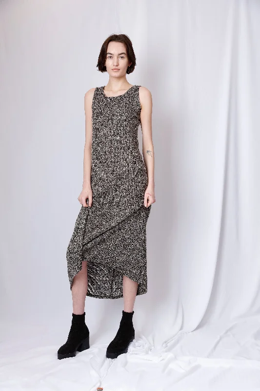Long - Sleeve Women Dress in Velvet for a Luxurious Winter Look Long - Sleeve Women Dress in Velvet for a Luxurious Winter Look HI LOW SLEEVLESS MAXI DRESS Long - Sleeve Women Dress in Velvet for a Luxurious Winter Look Long - Sleeve Women Dress in Velvet for a Luxurious Winter Look HI LOW SLEEVLESS MAXI DRESS