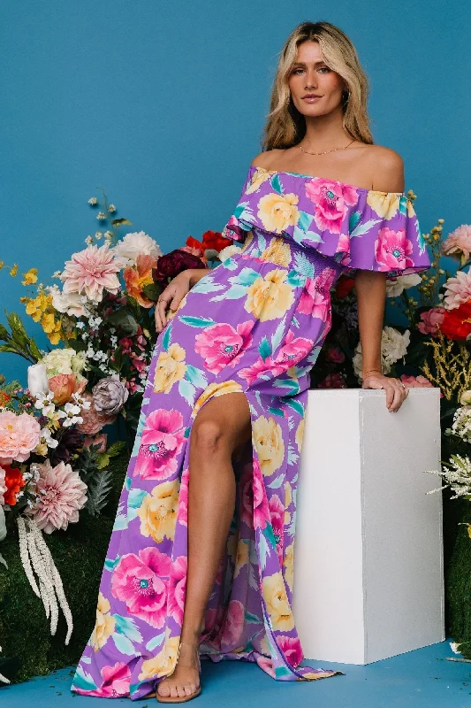 Pleated Women Dress with a Timeless and Elegant TextureTalia Off Shoulder Maxi Dress | Purple Floral Pleated Women Dress with a Timeless and Elegant TextureTalia Off Shoulder Maxi Dress | Purple Floral