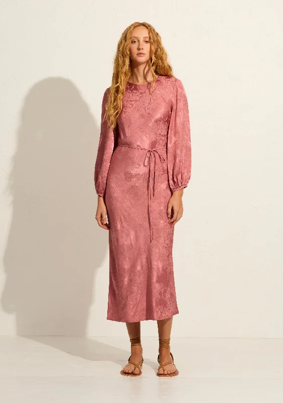 Ruffled Women Dress with Multiple Layers for a Playful and Girly StyleClara Midi Dress Ruffled Women Dress with Multiple Layers for a Playful and Girly StyleClara Midi Dress
