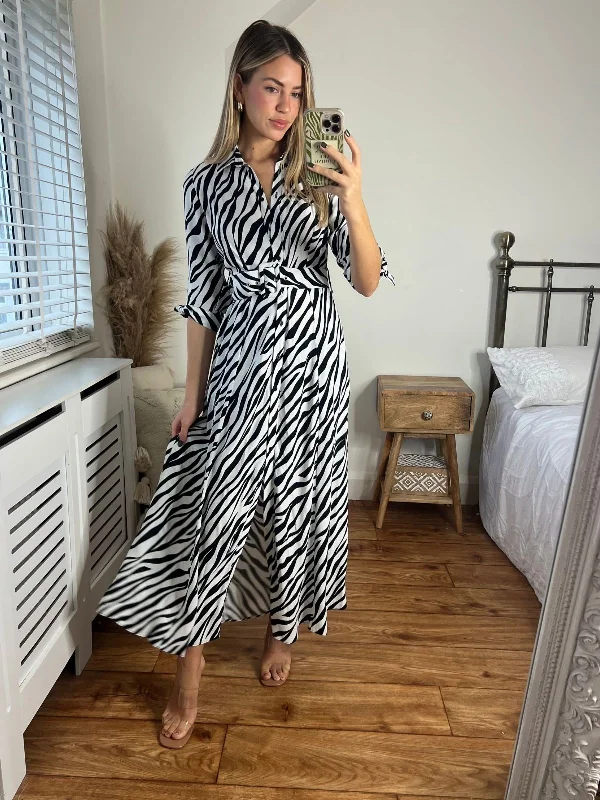 Halter Neck Women Dress to Show Off the Shoulders and NecklineDaphne Belted Shirt Dress / Zebra Print Halter Neck Women Dress to Show Off the Shoulders and NecklineDaphne Belted Shirt Dress / Zebra Print