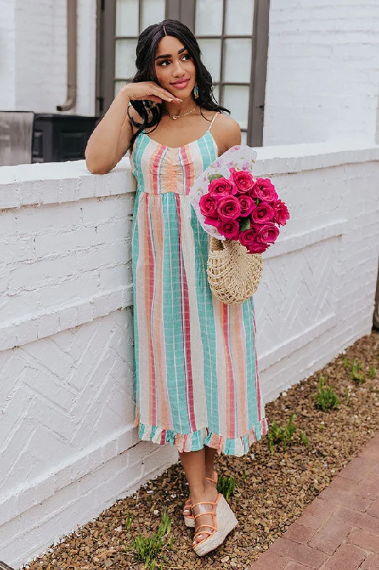 Halter Neck Women Dress to Show Off the Shoulders and NecklineEyes On Paradise Stripe Midi Halter Neck Women Dress to Show Off the Shoulders and NecklineEyes On Paradise Stripe Midi