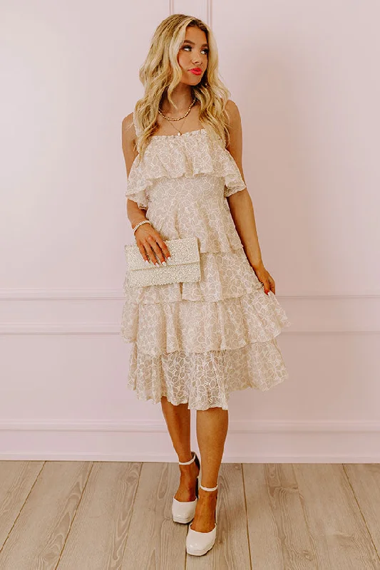 Mini Women Dress with a Short Hem for a Young and Trendy StyleGroovy Tunes Tiered Midi Mini Women Dress with a Short Hem for a Young and Trendy StyleGroovy Tunes Tiered Midi