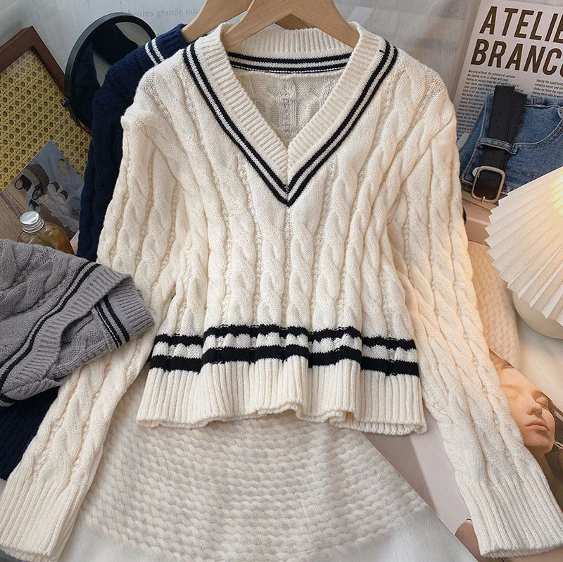 boyfriend style women cardigan for a relaxed fitboyfriend style women cardigan for a relaxed fitVarsity Cable Knit V-Neck Sweater (3 Colors) boyfriend style women cardigan for a relaxed fitboyfriend style women cardigan for a relaxed fitVarsity Cable Knit V-Neck Sweater (3 Colors)