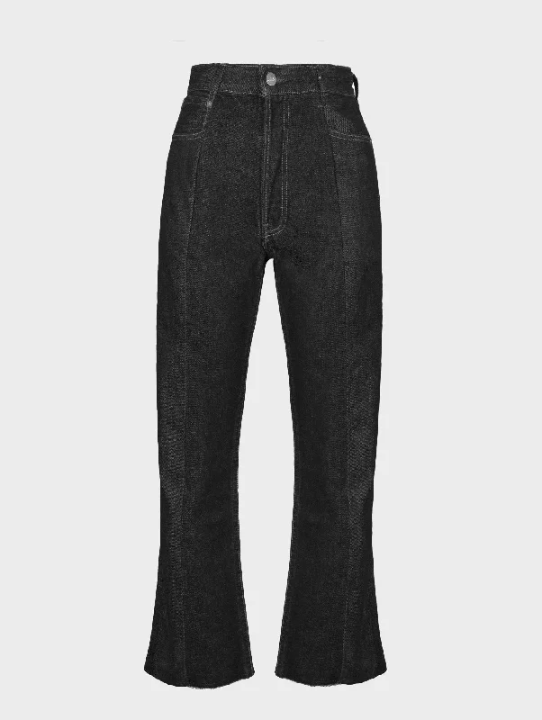 Acid - wash women jeans with a retro finishFlare Jean Black