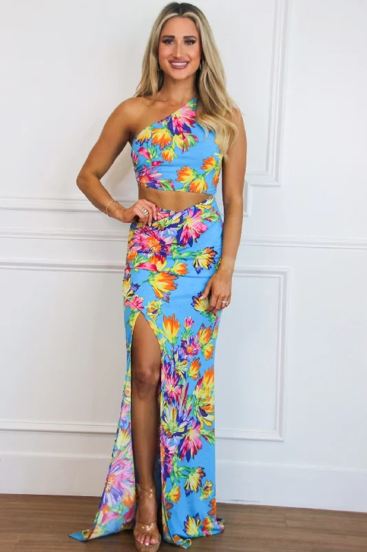 Wrap - Style Women Dress with Adjustable Fit for All Body TypesAva Cutout One Shoulder Maxi Dress: Blue FLORAL Wrap - Style Women Dress with Adjustable Fit for All Body TypesAva Cutout One Shoulder Maxi Dress: Blue FLORAL