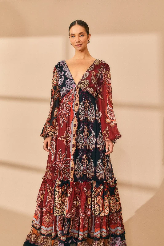 Empire Waist Women Dress to Accentuate the Bust and Conceal the WaistBlack Sweet Mermaids V Neck Maxi Dress Empire Waist Women Dress to Accentuate the Bust and Conceal the WaistBlack Sweet Mermaids V Neck Maxi Dress