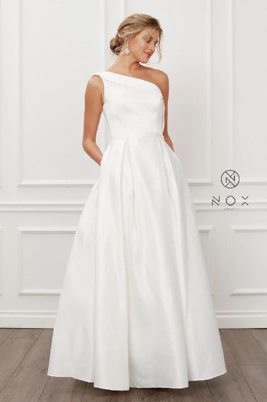 Maxi Women Dress with Floral Print for a Bohemian VibeNox Anabel Long White Wedding Dress Maxi Women Dress with Floral Print for a Bohemian VibeNox Anabel Long White Wedding Dress