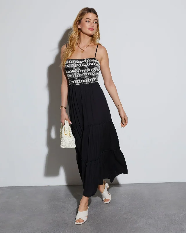 Ball Gown Women Dress with a Full Skirt for a Princess - like LookPetra Striped Tiered Maxi Dress Ball Gown Women Dress with a Full Skirt for a Princess - like LookPetra Striped Tiered Maxi Dress