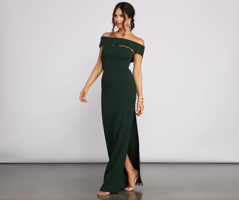 Strapless Women Dress with a Built - in Bra for Comfort and SupportRylee Formal Off the Shoulder Crepe Dress Strapless Women Dress with a Built - in Bra for Comfort and SupportRylee Formal Off the Shoulder Crepe Dress