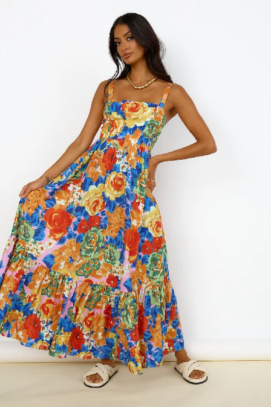 Pleated Women Dress with a Timeless and Elegant TextureSecrets Below Maxi Dress Multi Pleated Women Dress with a Timeless and Elegant TextureSecrets Below Maxi Dress Multi