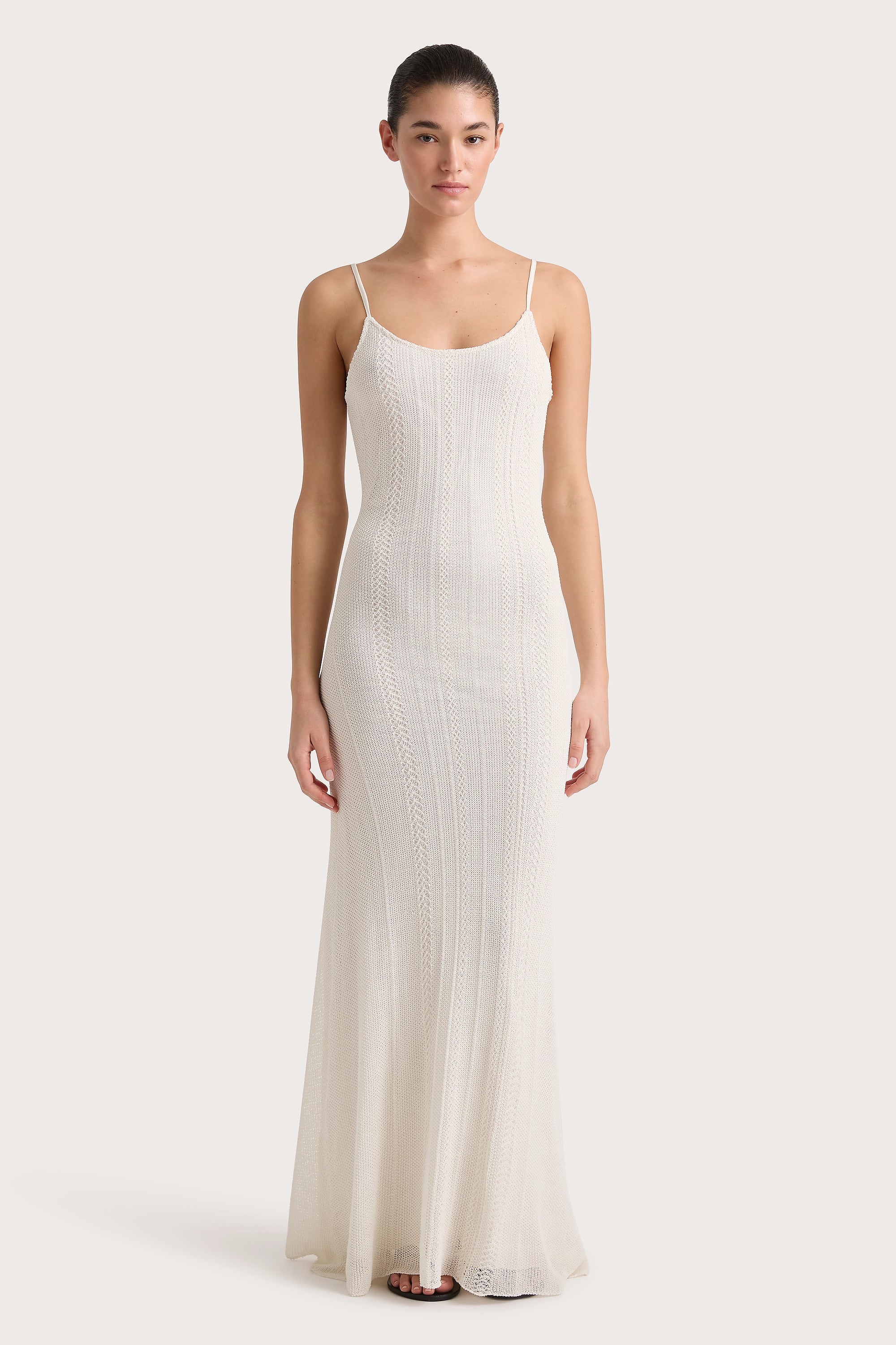 Shift Women Dress with a Simple and Classic Design for Everyday WearTreillis Maxi Dress White Shift Women Dress with a Simple and Classic Design for Everyday WearTreillis Maxi Dress White