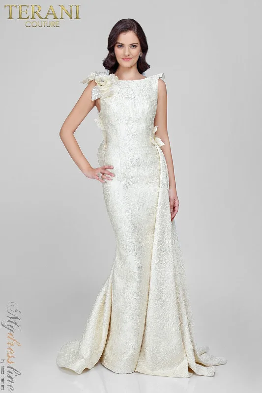 Mermaid - Style Women Dress with a Fitted Silhouette for Special OccasionsTerani Couture 1721M4703 Mermaid - Style Women Dress with a Fitted Silhouette for Special OccasionsTerani Couture 1721M4703