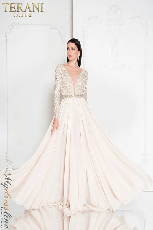 Long - Sleeve Women Dress in Velvet for a Luxurious Winter LookTerani Couture 1812M6650 Long - Sleeve Women Dress in Velvet for a Luxurious Winter LookTerani Couture 1812M6650