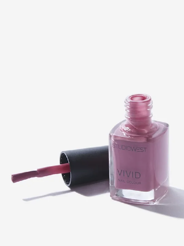 High - Waisted Women Shorts for a Retro and Flattering LookStudiowest Berry Vivid 01-BE Nail Polish - 9 ml High - Waisted Women Shorts for a Retro and Flattering LookStudiowest Berry Vivid 01-BE Nail Polish - 9 ml