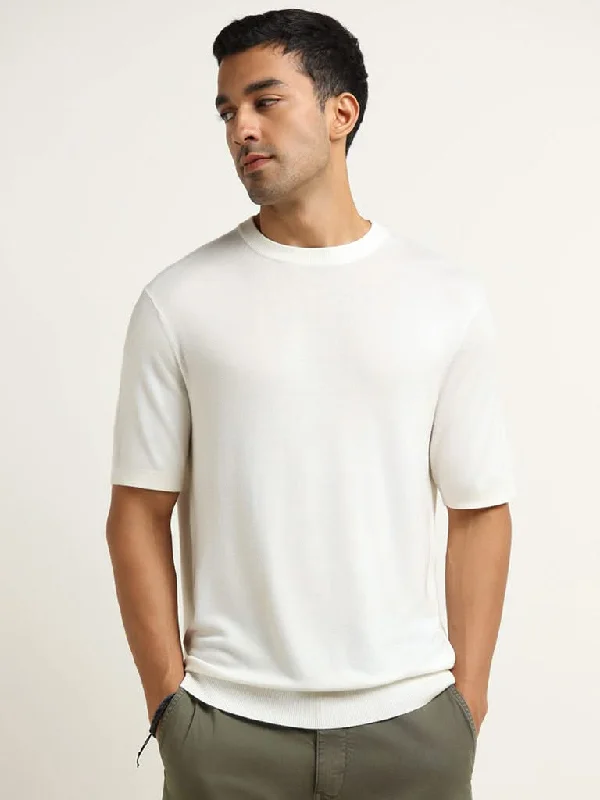 Bermuda Women Shorts for a Classic and Sophisticated LookWES Formals Off-White Slim-Fit Ribbed T-Shirt Bermuda Women Shorts for a Classic and Sophisticated LookWES Formals Off-White Slim-Fit Ribbed T-Shirt