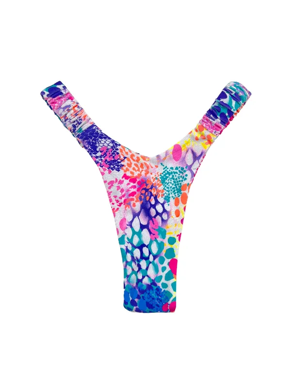 Push - up bikini top to enhance the bust for a confident beach appearancePEBBLES SCRUNCHIE V BOTTOM Push - up bikini top to enhance the bust for a confident beach appearancePEBBLES SCRUNCHIE V BOTTOM