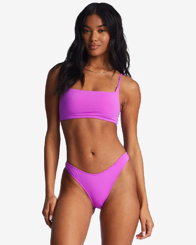 High - waisted bikini for a retro and tummy - flattering lookSol Searcher Zoe Crop Bikini Top - Bright Orchid High - waisted bikini for a retro and tummy - flattering lookSol Searcher Zoe Crop Bikini Top - Bright Orchid
